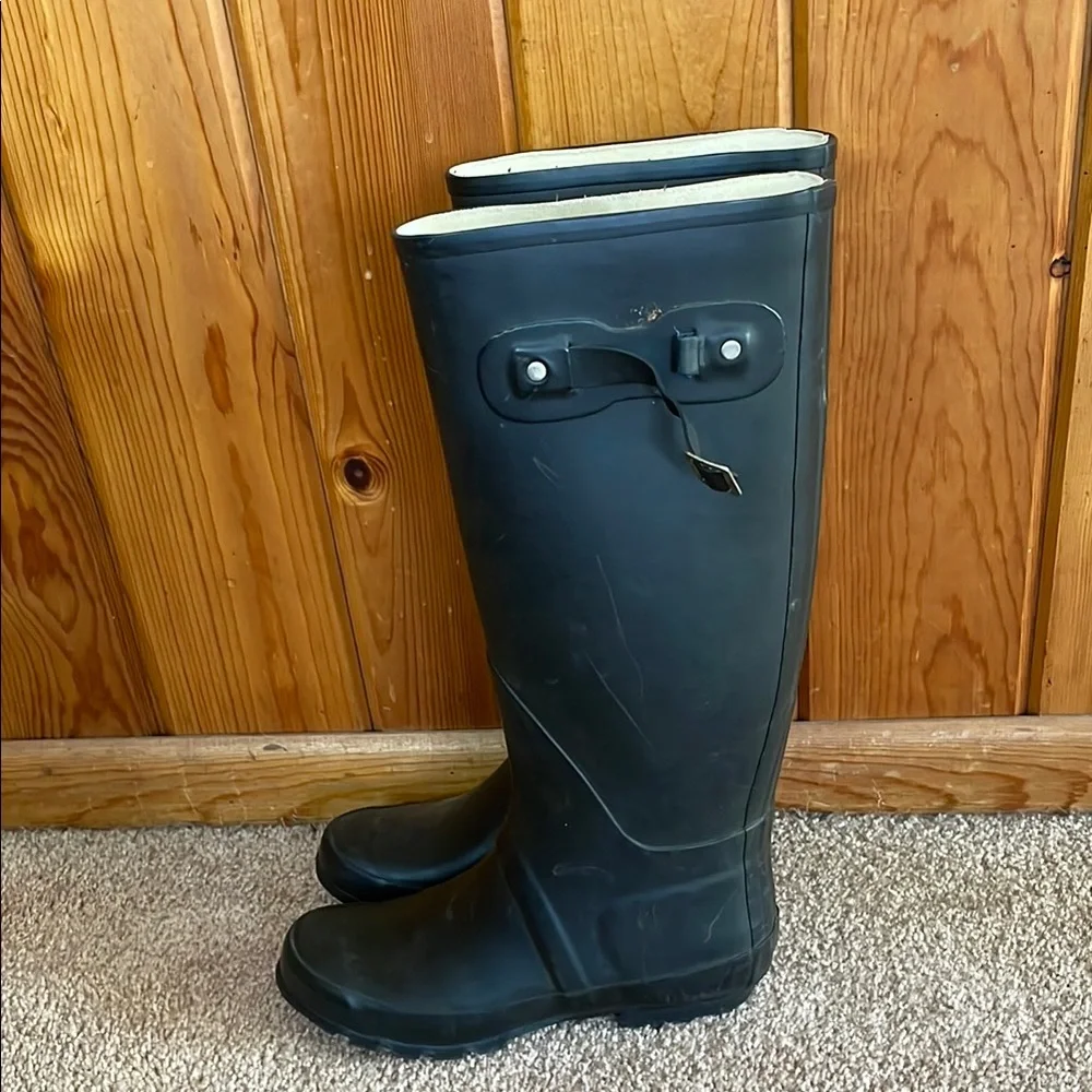 Classic Black Tall Rain Boots rubber boots size 7